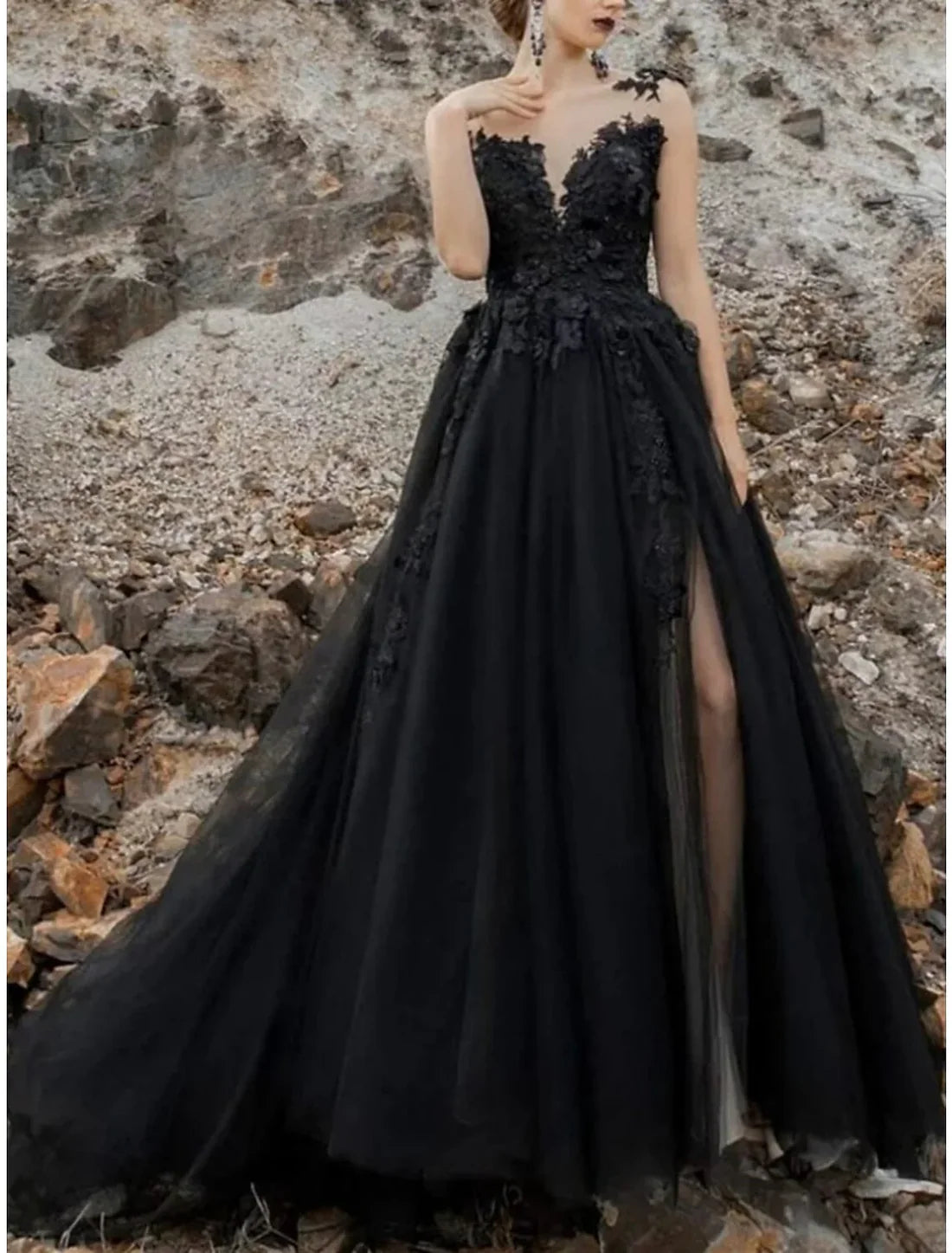 Evening Gown Elegant Dress Formal Court Train Black Dress Sleeveless Illusion Neck Tulle with Pleats Slit Appliques