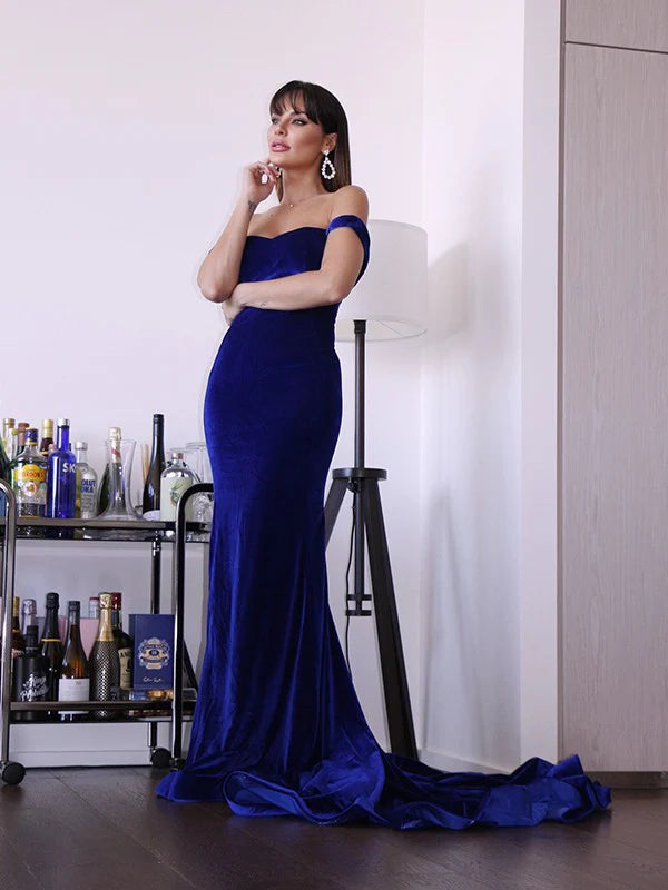 Ruffles Off-the-Shoulder Velvet Sleeveless Blue Floor Length Prom Dresses