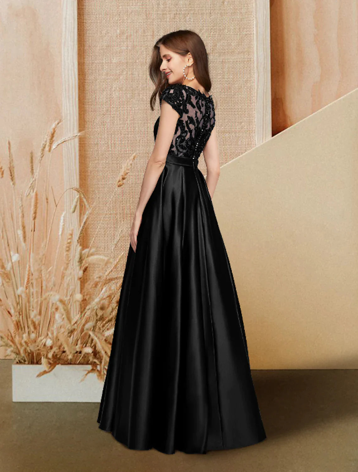 A-Line Evening Gown Luxurious Dress Wedding Guest Floor Length Short Sleeve Jewel Neck Pocket Satin with Beading Lace Insert Pocket