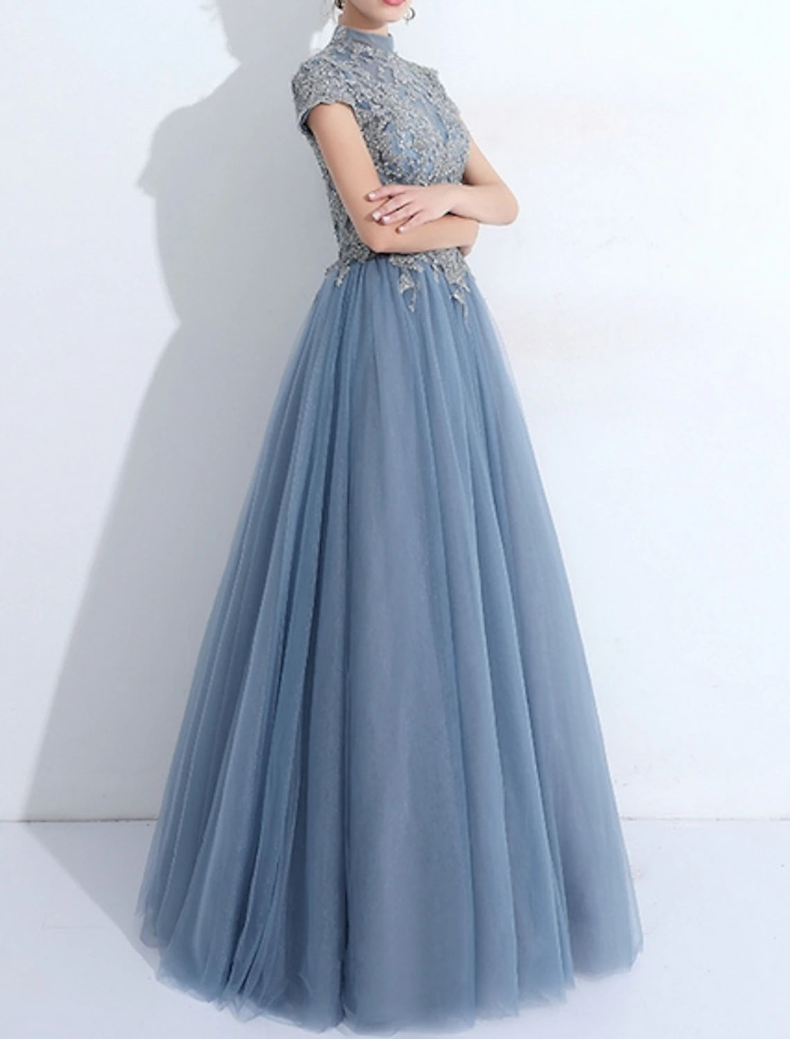 A-Line Evening Gown Quinceanera Floor Length Short Sleeve High Neck Tulle with Pleats Appliques