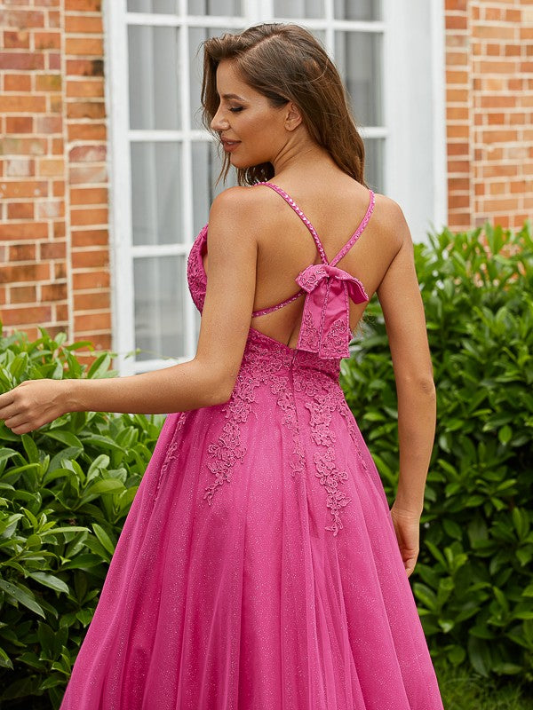 A-Line/Princess Tulle Applique V-neck Sleeveless Sweep/Brush Train Dresses