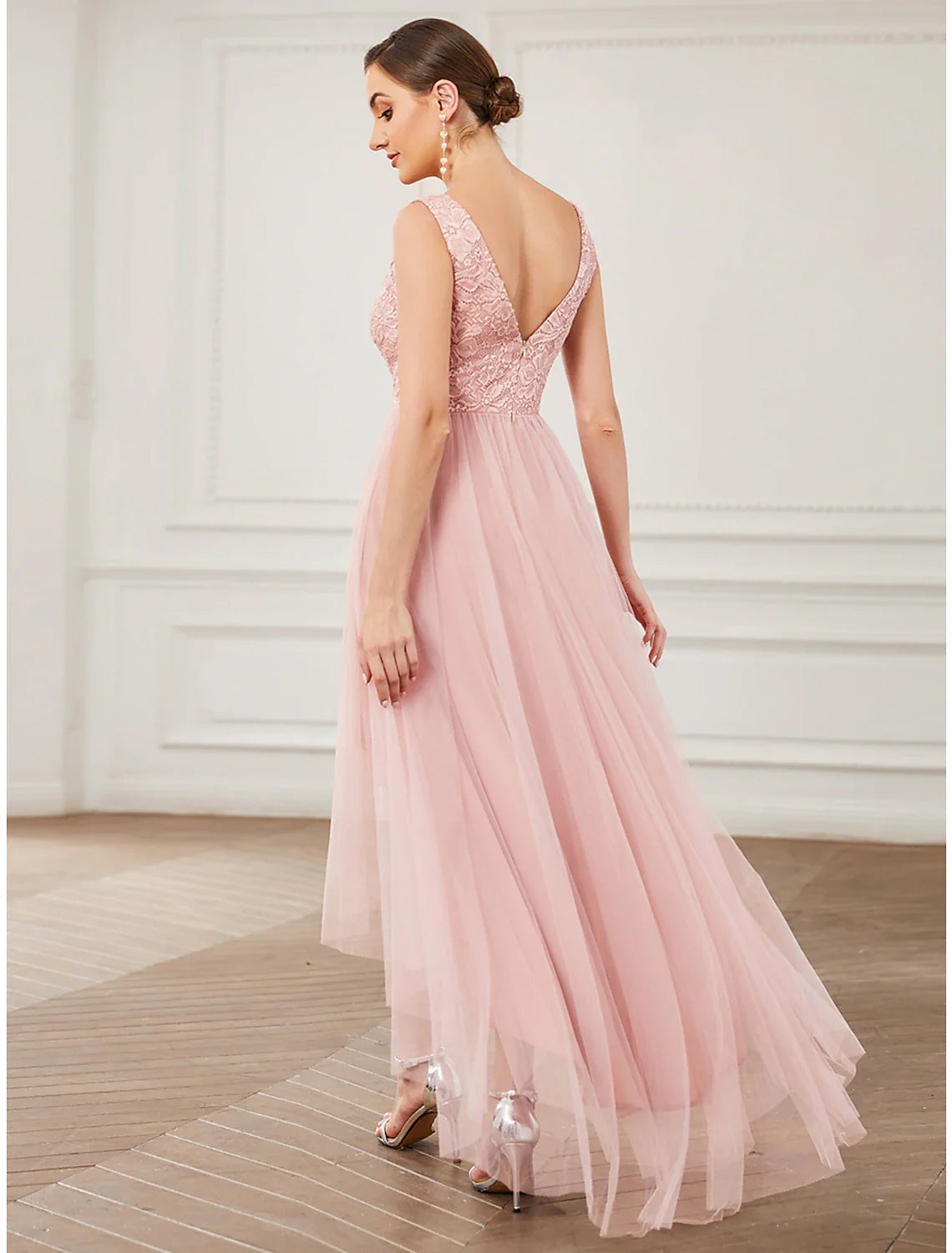 A-Line Bridesmaid Dress V Neck Sleeveless Elegant Short / Mini Lace / Tulle with Draping / Ruching