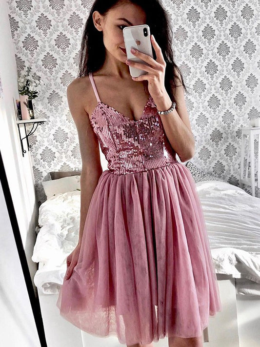 A-Line/Princess Tulle Sequin Spaghetti Straps Sleeveless Short/Mini Homecoming Dresses