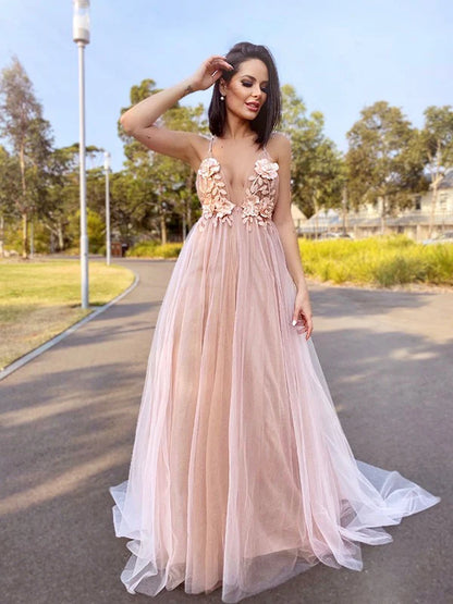 A-Line Princess Tulle V-neck Hand-Made Flower Sleeveless Spaghetti Straps  Prom Dresses