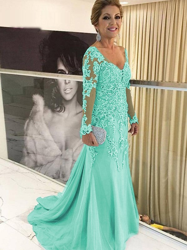 A Line Sheath/Column Tulle Applique V-neck Long Sleeves Sweep/Brush Train Mother of the Bride Dresses