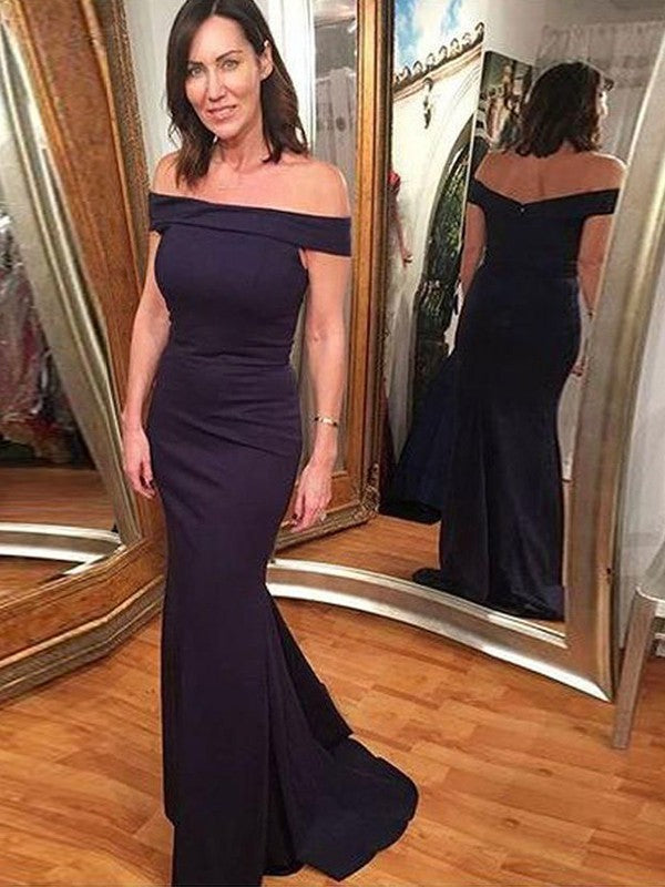 A Line Sheath/Column Stretch Crepe Ruched Off-the-Shoulder Sleeveless Sweep/Brush Train Mother of the Bride Dresses