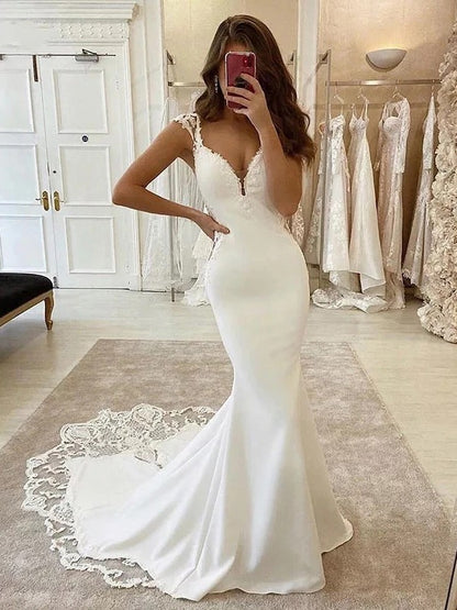 Sheath/Column Stretch Crepe Lace V-neck Sleeveless Sweep/Brush Train Wedding Dresses