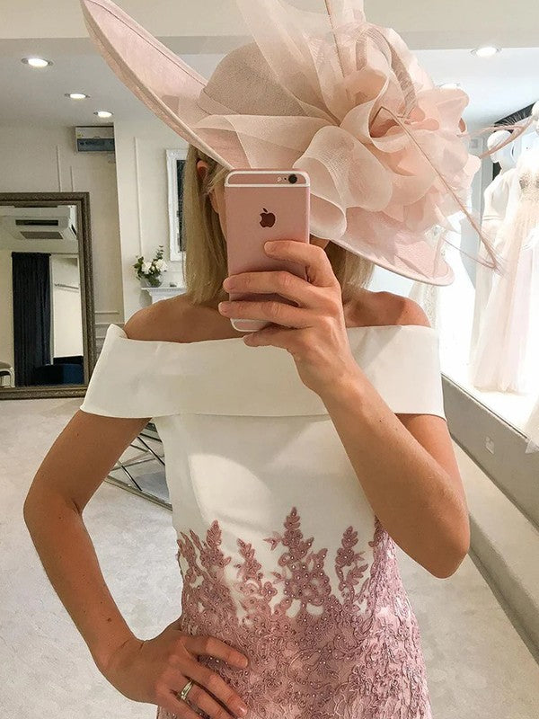 Sheath/Column Lace Appliques Off-the-Shoulder Sleeveless Tea-Length Mother of the Bride Dresses