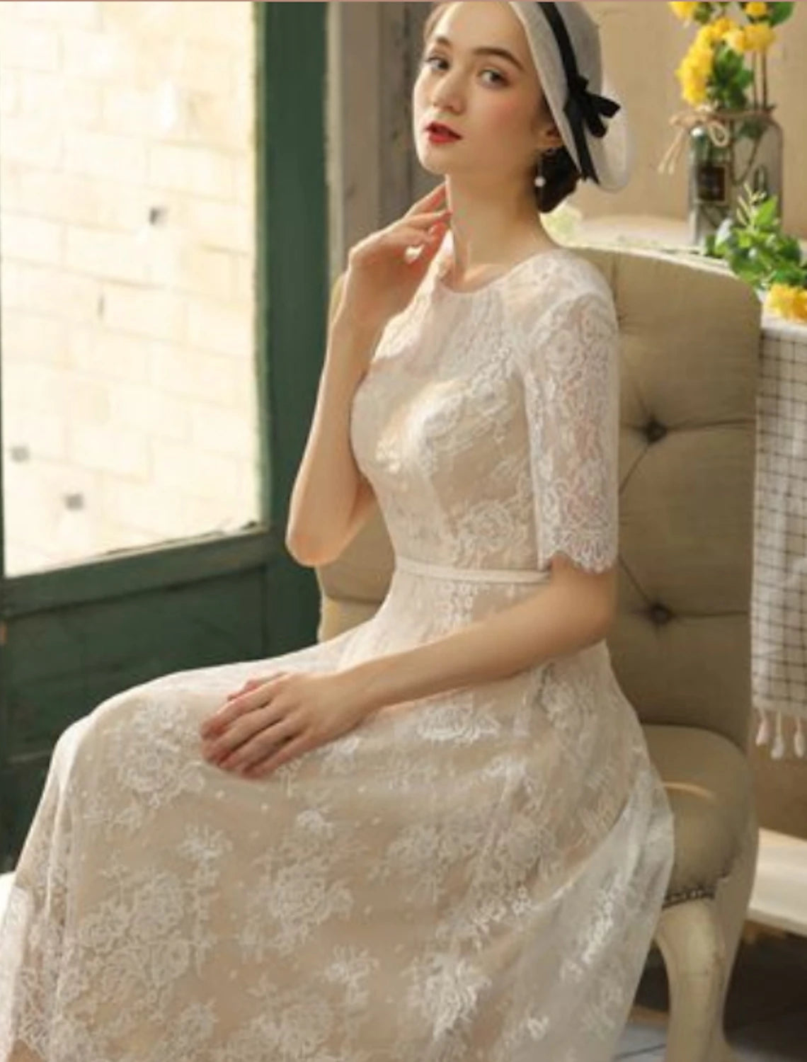 Reception Fall Wedding Dresses Little White Dresses in Color A-Line Illusion Neck Half Sleeve Tea Length Lace Bridal Gowns With Sash / Ribbon Appliques Summer Party Women's Clothing