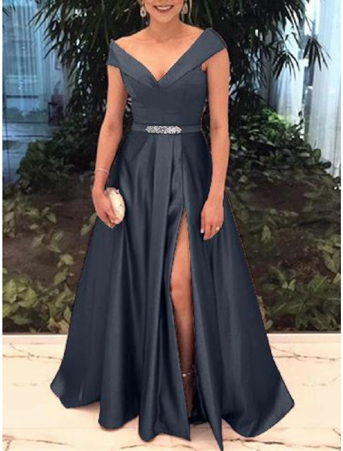 A-Line Evening Gown Elegant Dress Valentine's Day Prom Sweep / Brush Train Short Sleeve Off Shoulder Satin with Slit Front