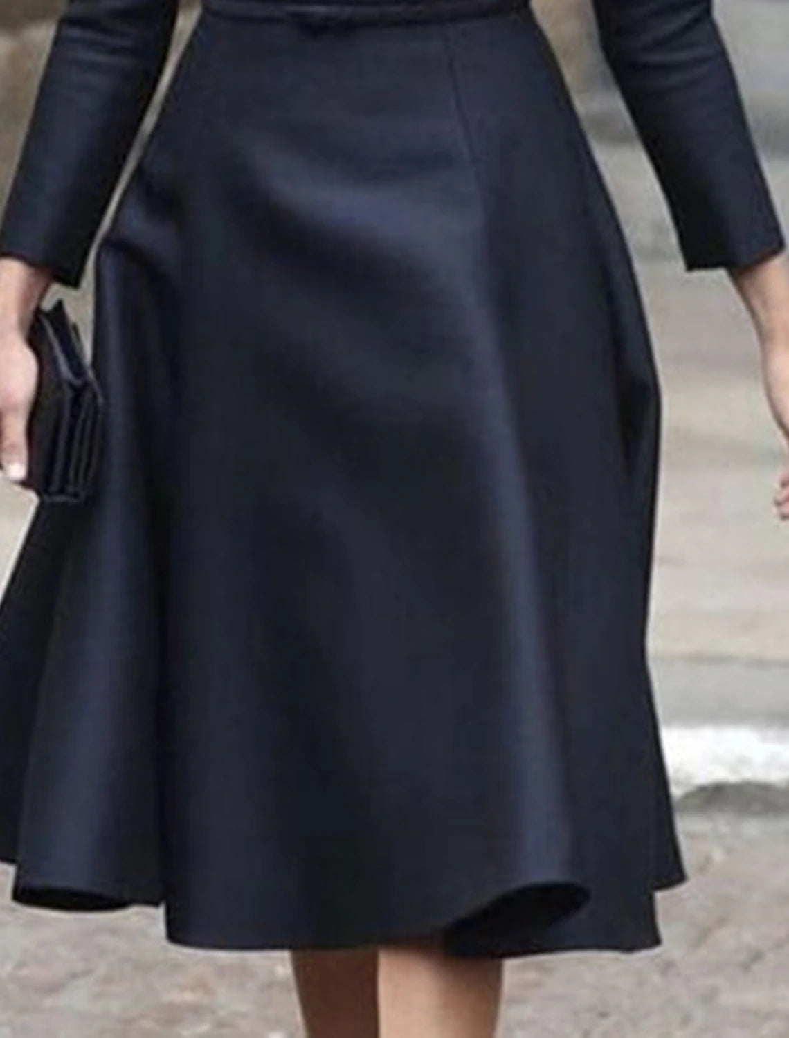 Jewel Neck Tea Length Mother of the Bride Dress  Knee Length Long Sleeve Taffeta Dress with Sash / Ribbon