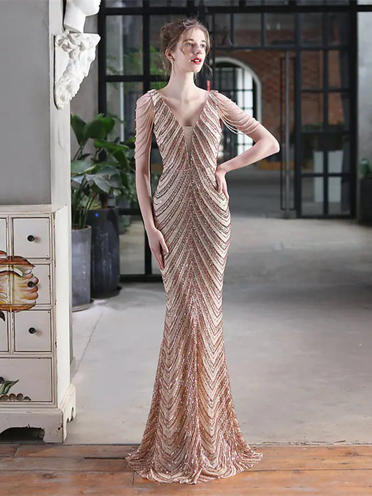 Mermaid / Trumpet Prom Dresses Elegant Dress Formal Floor Length Sleeveless V Neck Sequined with Sequin