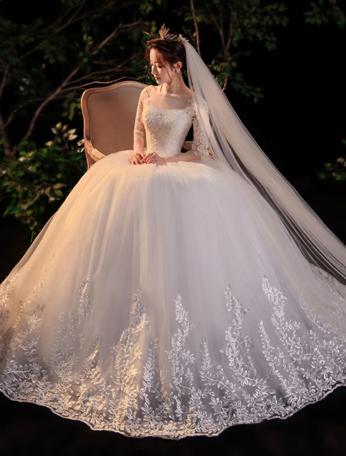 Reception Formal Wedding Dresses Ball Gown Illusion Neck Half Sleeve Floor Length Lace Bridal Gowns With Appliques