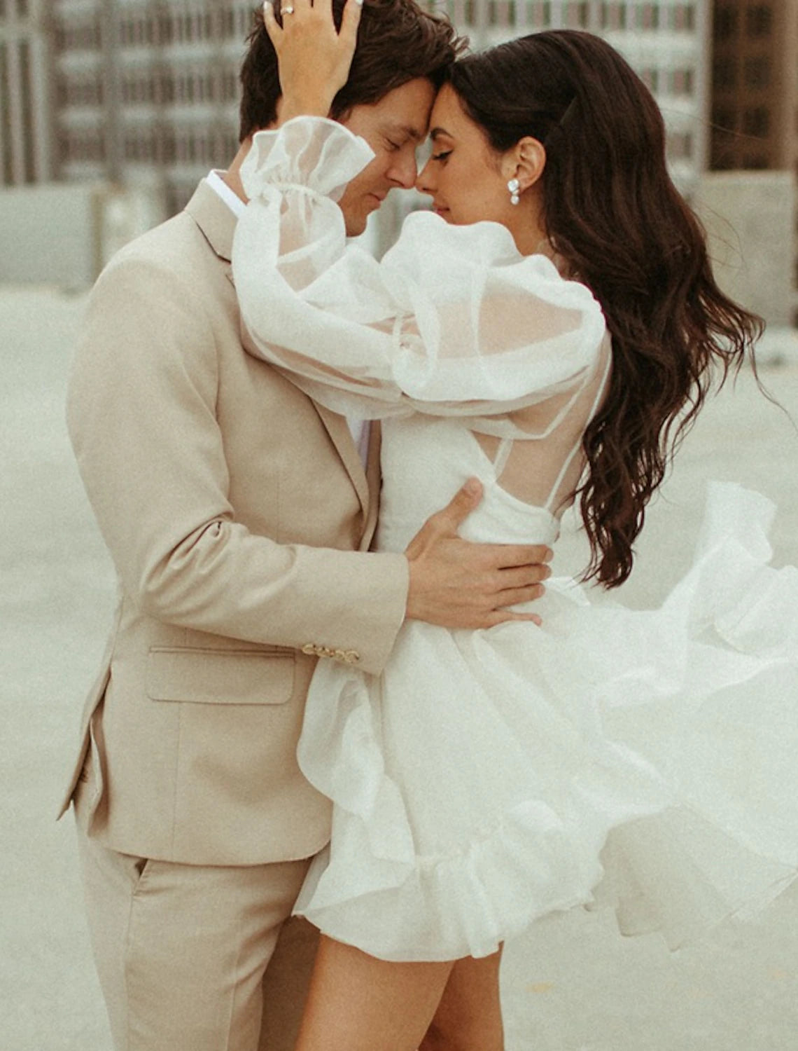 Reception Little Dresses Wedding Dresses A-Line High Neck Long Sleeve Short / Mini Organza Bridal Gowns With Pick Up Skirt