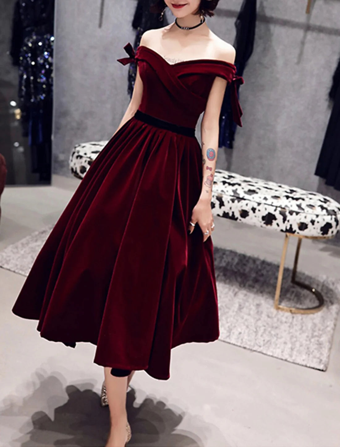 A-Line Cocktail Dresses Homecoming Dresses Hot Dress Wedding Guest Cocktail Party Tea Length Short Sleeve Off Shoulder Velvet with Bow(s)