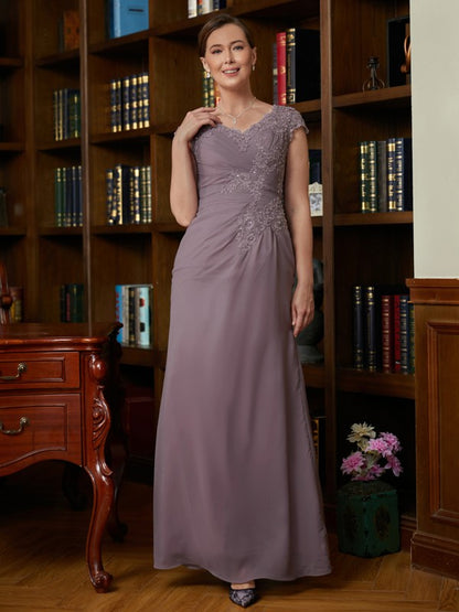 Sheath/Column Chiffon Lace V-neck Short Sleeves Floor-Length Mother of the Bride Dresses