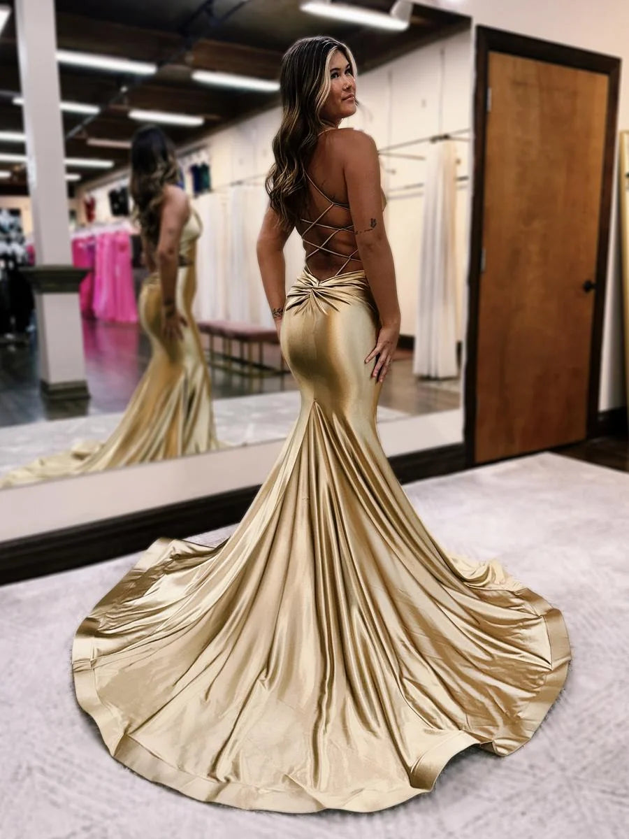 Prom dress stun the crowd in this simply stunning gown