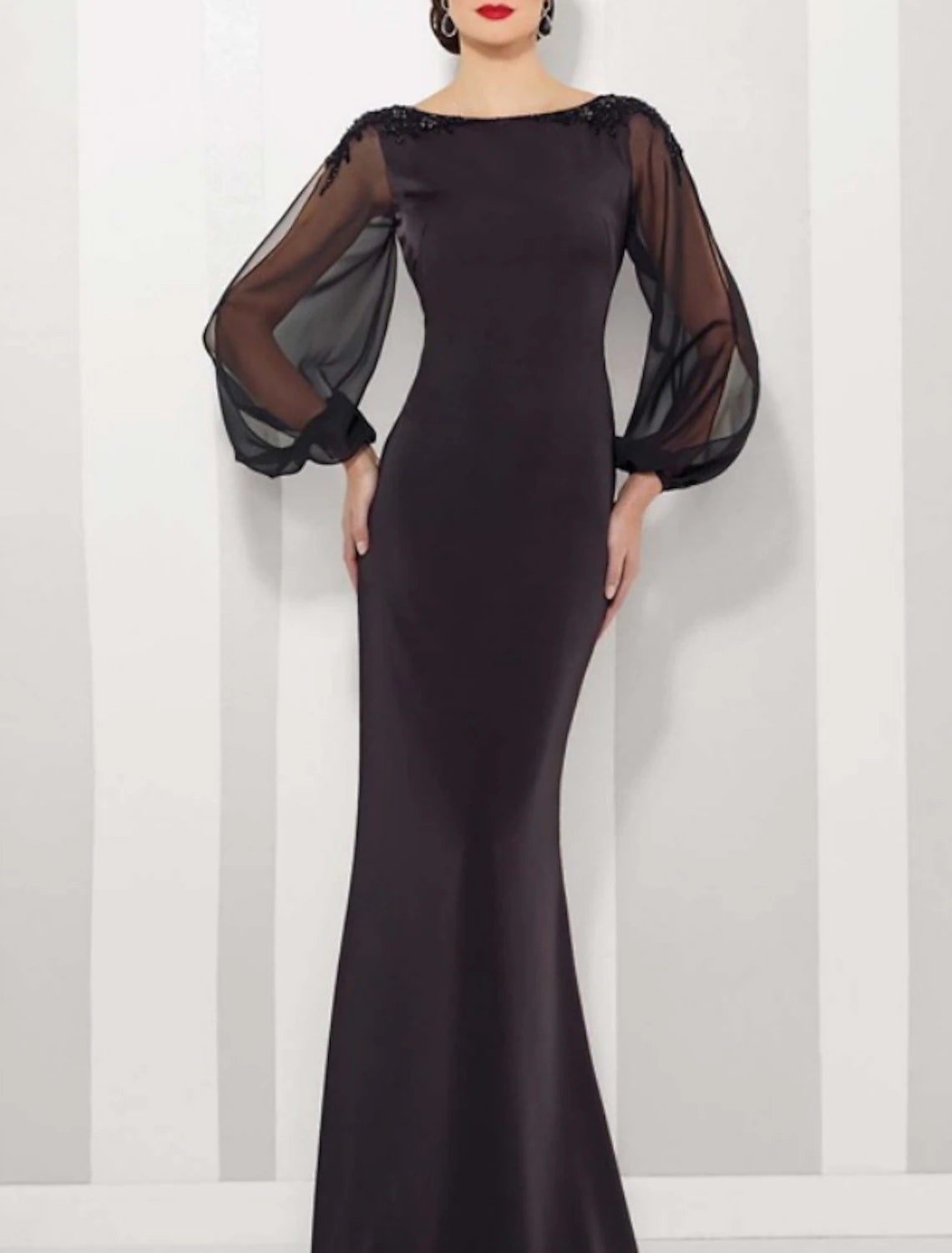 Sheath Mermaid Black Jewel Neck Scoop Neck Mother of the Bride Dress  Floor Length Long Sleeve  Satin Tulle  Party Dress with Appliques