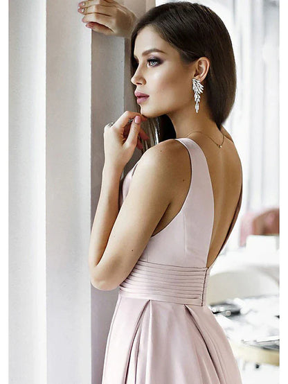 A-Line Elegant Engagement Formal Evening Dress V Neck Sleeveless Sweep / Brush Train Satin with Pleats