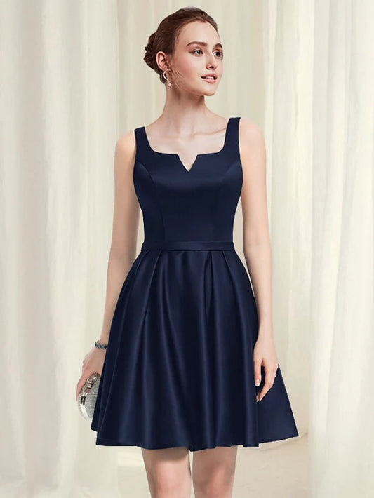 A-Line Cocktail Dresses Minimalist Dress Homecoming Short / Mini Sleeveless Scoop Neck Satin with Pleats