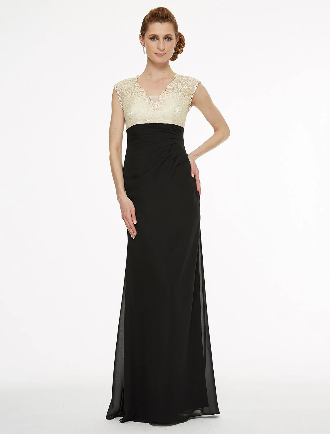 Sheath / Column V Neck Floor Length Chiffon / Lace Mother of the Bride Dress Backless with Lace