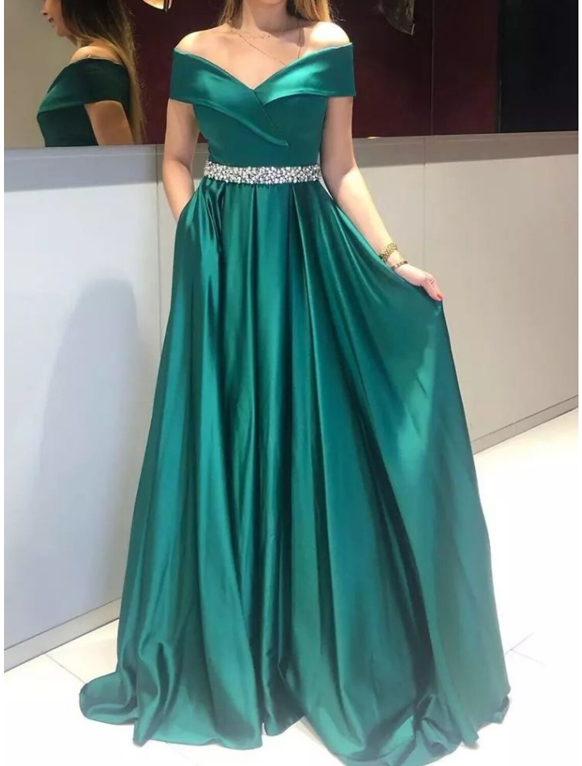 A-Line Evening Gown Elegant Dress Formal Sweep / Brush Train Christmas Red Green Dress Sleeveless Off Shoulder Satin with Pleats Crystals