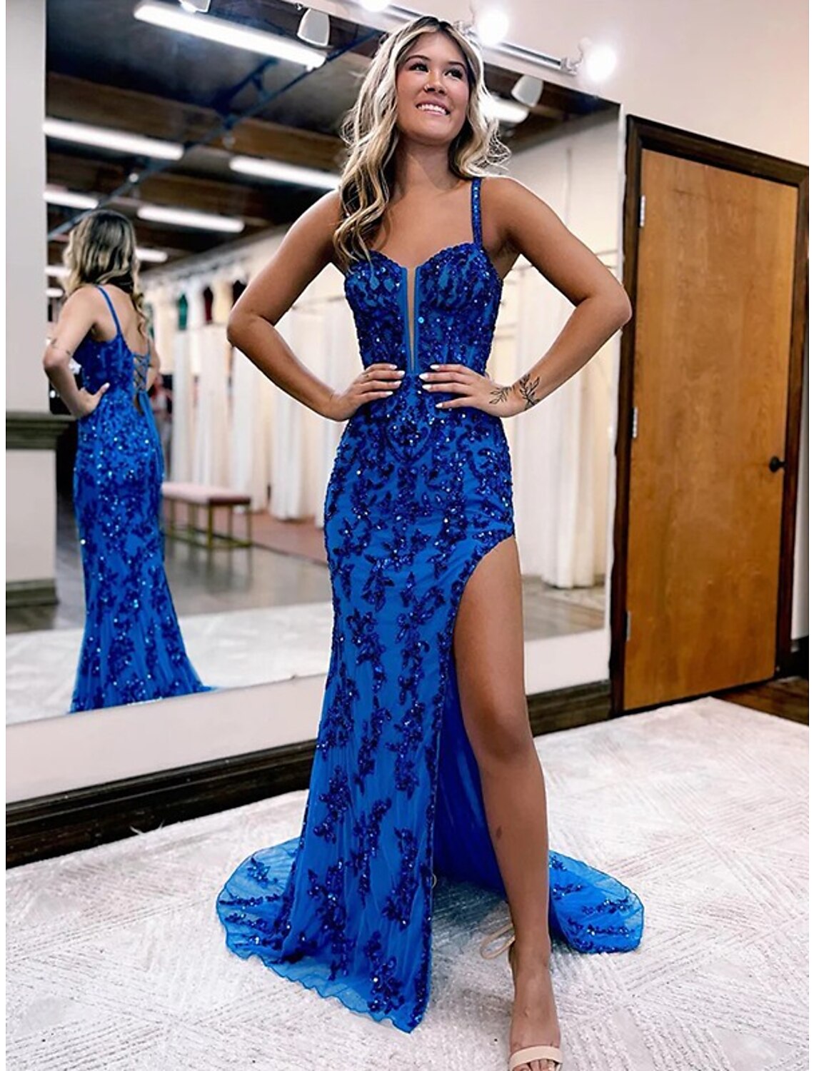 Mermaid / Trumpet Evening Gown Open Back Dress Formal Wedding Guest Sweep / Brush Train Sleeveless V Neck Tulle Backless with Slit Appliques