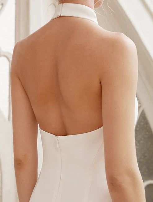 Charming Bridal Shower Casual Open Back Wedding Dresses Court Train Sheath / Column Regular Straps Halter Satin With Pleats Bridal Gowns