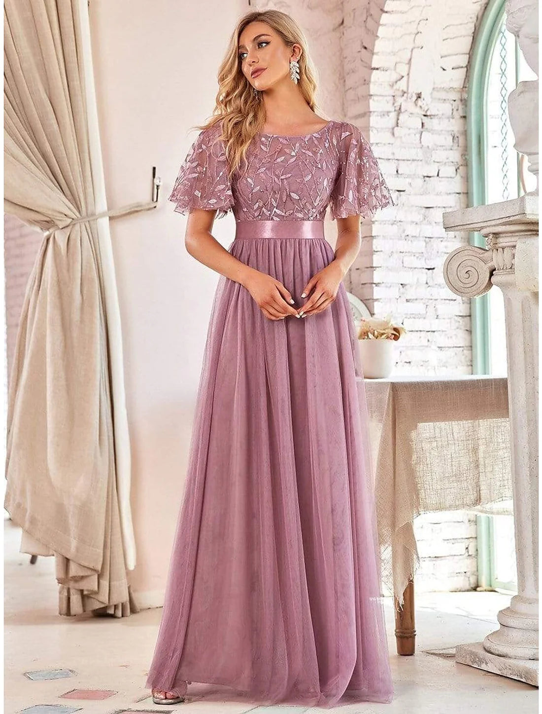 A-Line Elegant Party Wear Prom Dress Jewel Neck Short Sleeve Floor Length Tulle with Embroidery / Illusion Sleeve