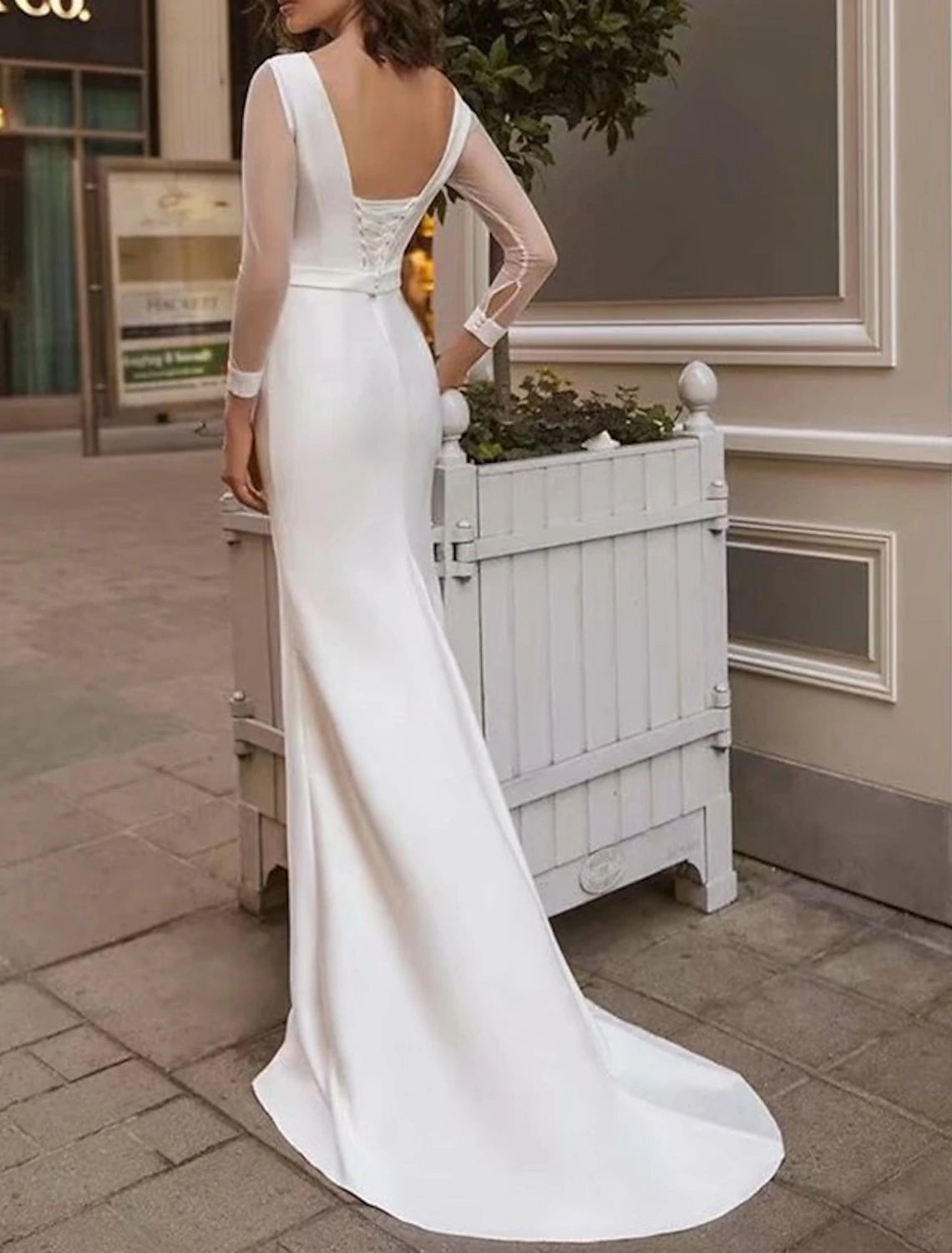 Sheath Trumpet Wedding Dresses  Scoop Neck Brush Train Long Sleeve Bridal Gowns