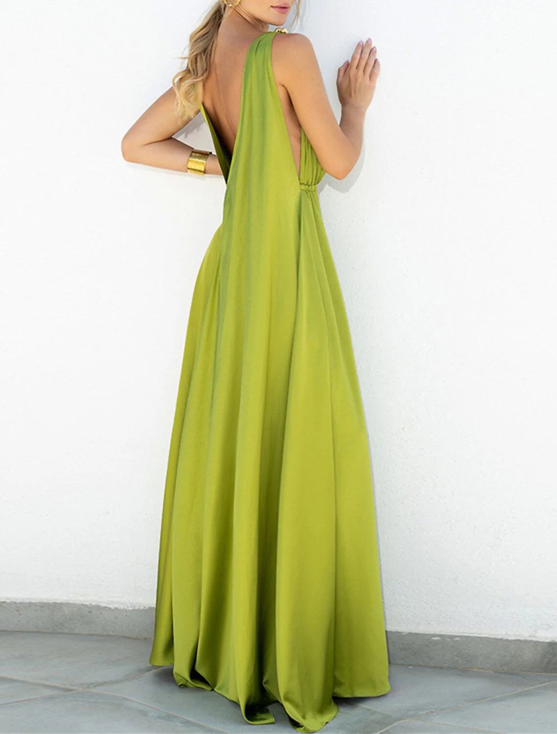 A-Line Party Dresses Elegant Dress Holiday Sweep / Brush Train Sleeveless V Neck Chiffon with Pleats