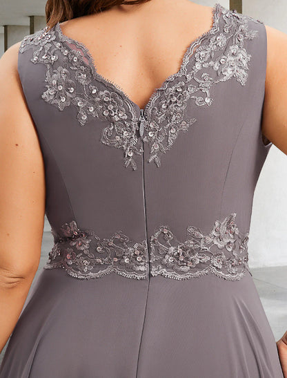 Two Piece A-Line Evening Gown Elegant Dress Plus Size  Formal Tea Length Sleeveless V Neck Chiffon with Appliques